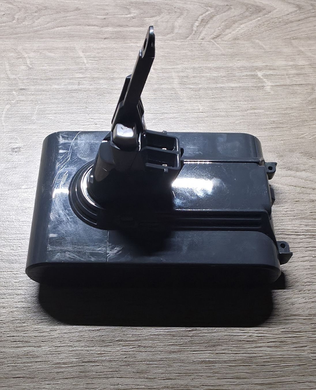 Dyson Batterie: Upgrade - Akku Dyson V7, 21.6V, 2500mAh, 54Wh – Nuovo (secondo la descrizione) da Zug venduto da CH-Flohmarkt 1