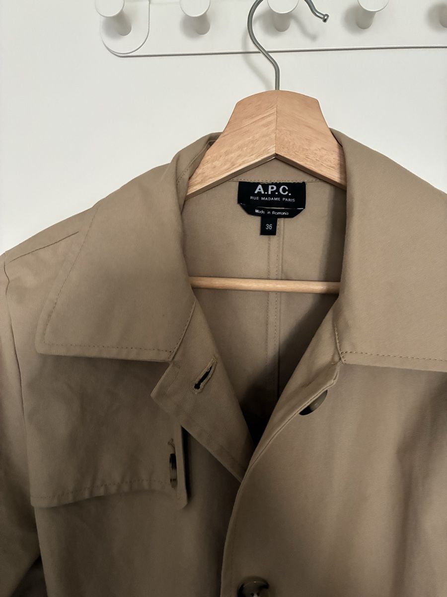 Apc Cappotti: APC Trenchcoat – Usato da Zürich venduto da liviam1 1