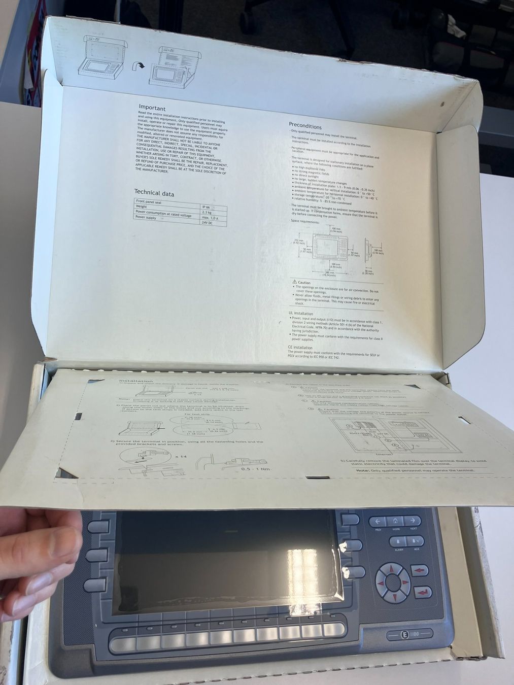 Mitsubishi Componenti elettronici: Mitsubishi HMI E1100 – Nuovo (secondo la descrizione) da Ennetaach venduto da pro_sun 3