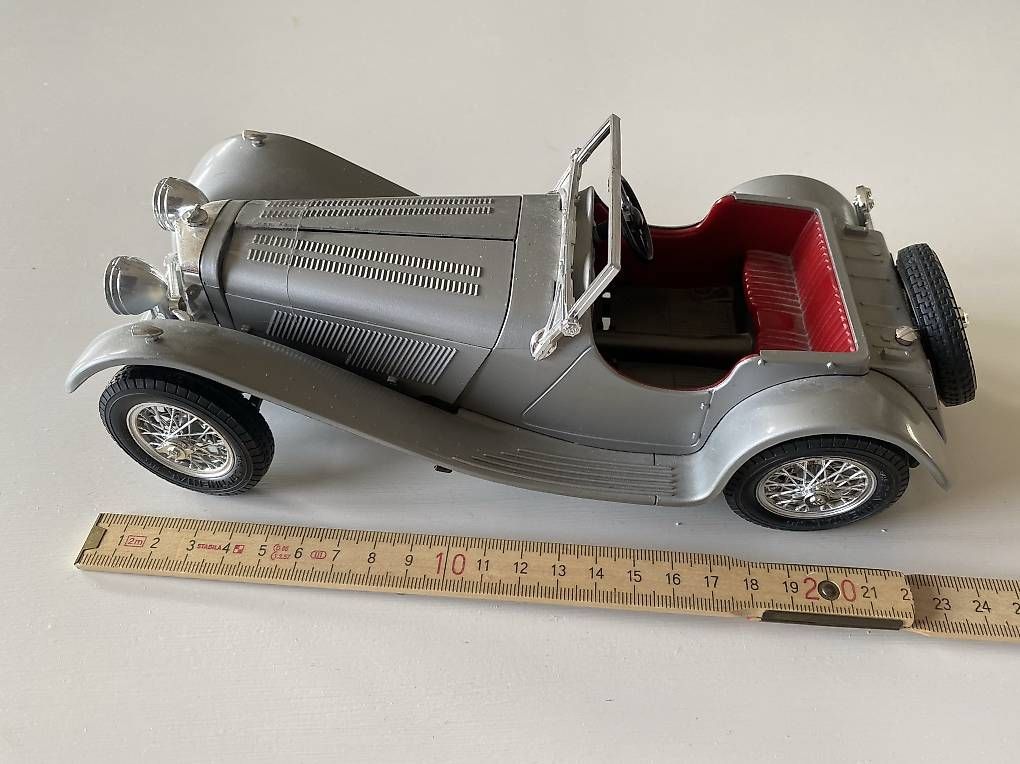 Bburago Modellautos: 8 Modellautos Porsche Ferrari – Gebraucht aus Kirchlindach von auguri6 3