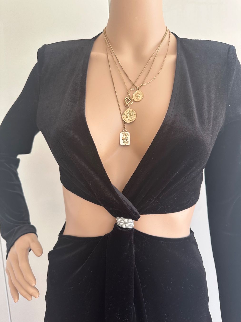 Zara Vestiti: Velourkleid – Nuovo e nell'imballaggio originale da Thalwil venduto da GerSutter 1