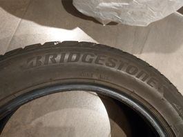 4 Pneus hiver Bridgestone Blizzak LM-32