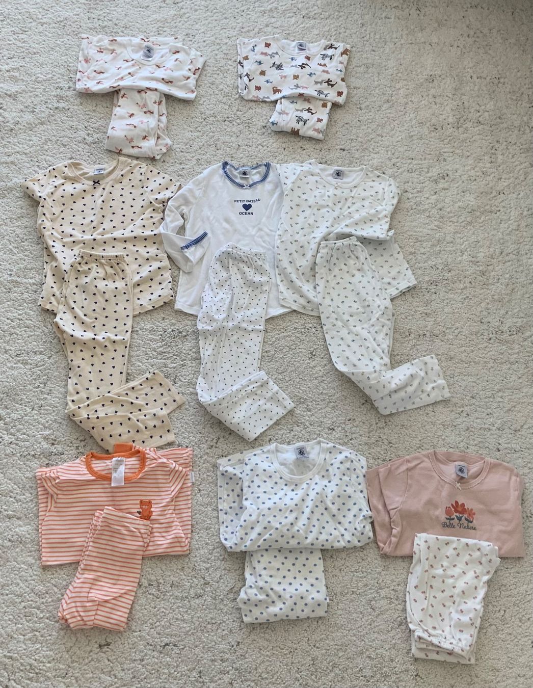 Petit Bateau Kleiderpakete & -sets: Kleiderpaket Maedchen Gr.110/116 – Gebraucht aus Wettingen von num_yl7f 1