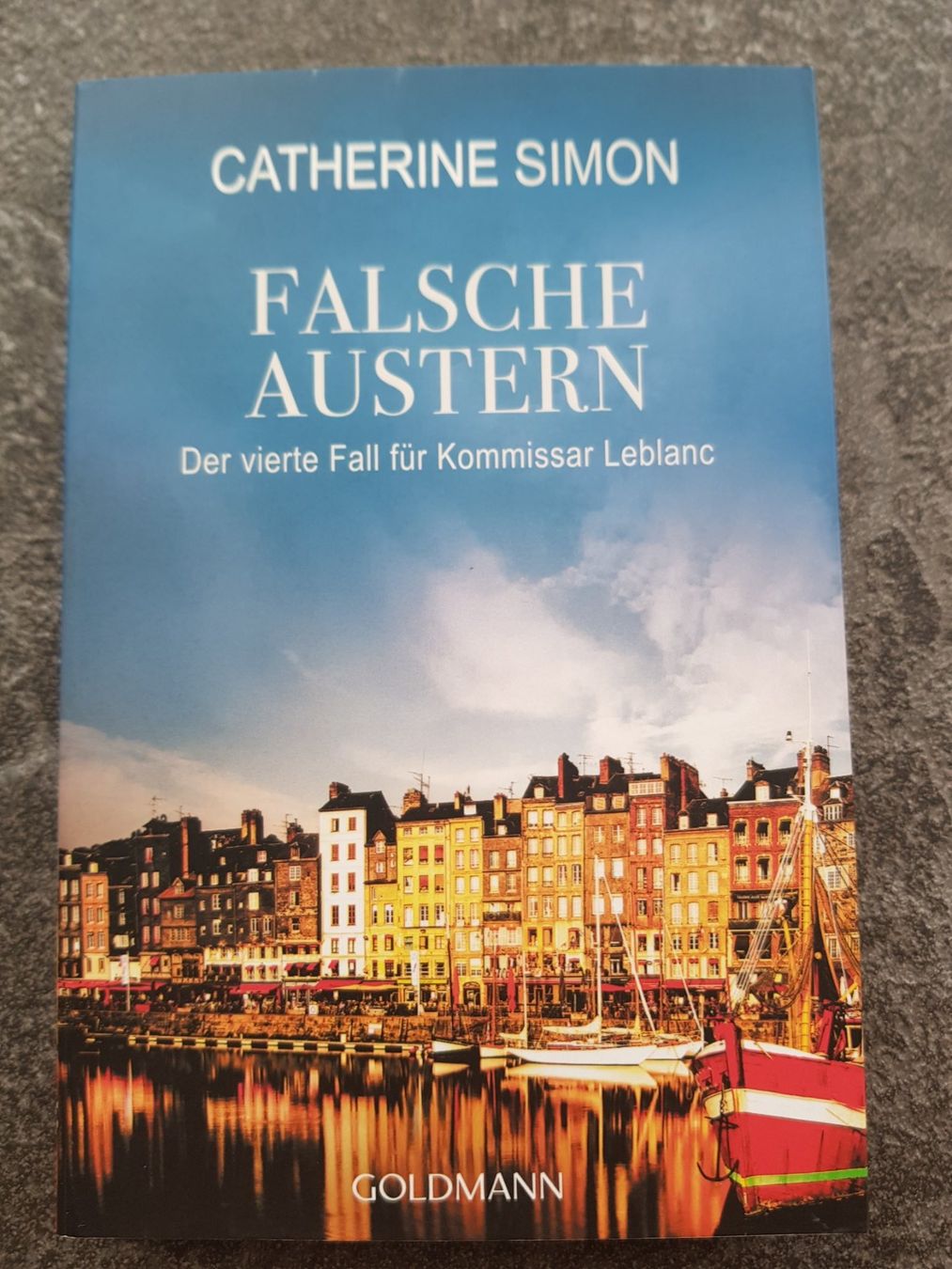 Libri: FALSCHE AUSTERN / Catherine Simon/ Kriminalroman – Usato da Dietikon venduto da marconi07
