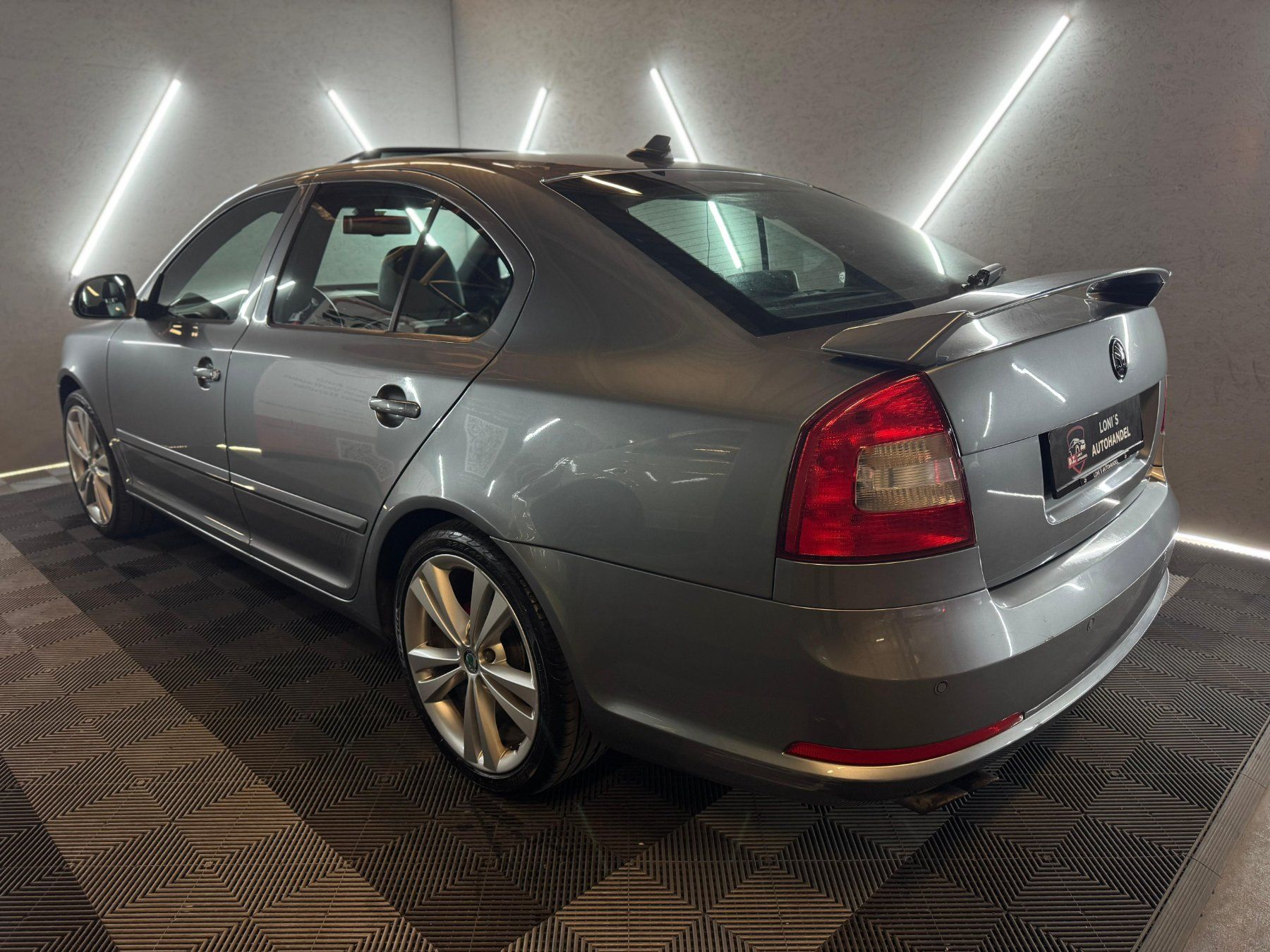 Skoda Automobili: SKODA Octavia 2.0 TDI RS – Usato da Lienz venduto da D.Z.0709 2