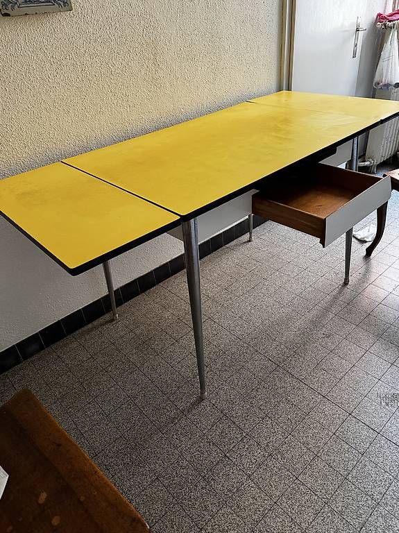 Tavoli: Kelko Küchentisch 1963 – Usato da Zürich venduto da antoineb02 2