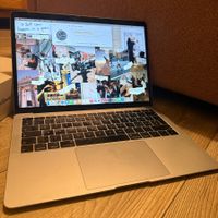 MacBook Air 13 2018 (i5, 8GB/256GB)