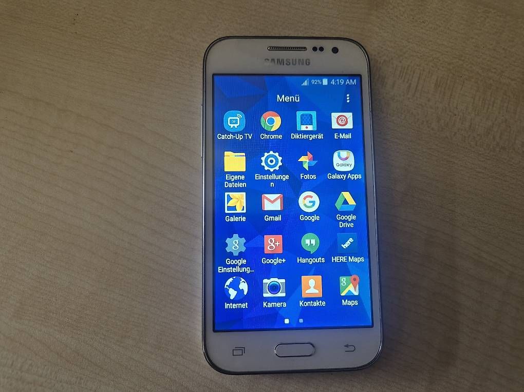 Samsung Handys / Smartphones: Samsung Galaxy Core Prime G360G 5MP 4G LTE WLAN Android – Gebraucht aus Basel von alaubi