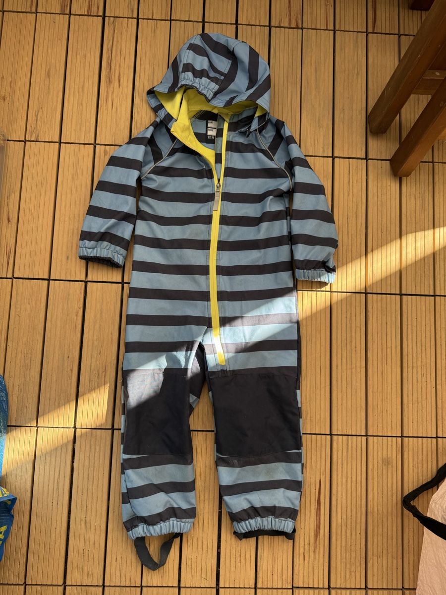 Completi: Softshell Overall blau gestreift Grösse 98-104 – Usato da luzern venduto da plueschmors.