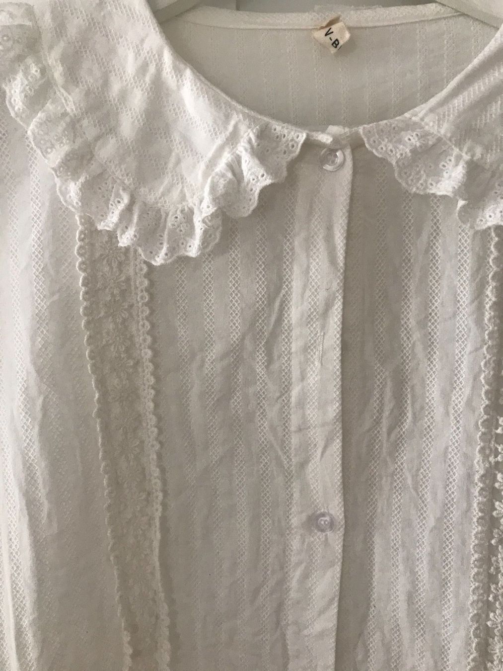 Blusen: White Blouse – Neu (gemäss Beschreibung) aus Zürich von jujusi 1