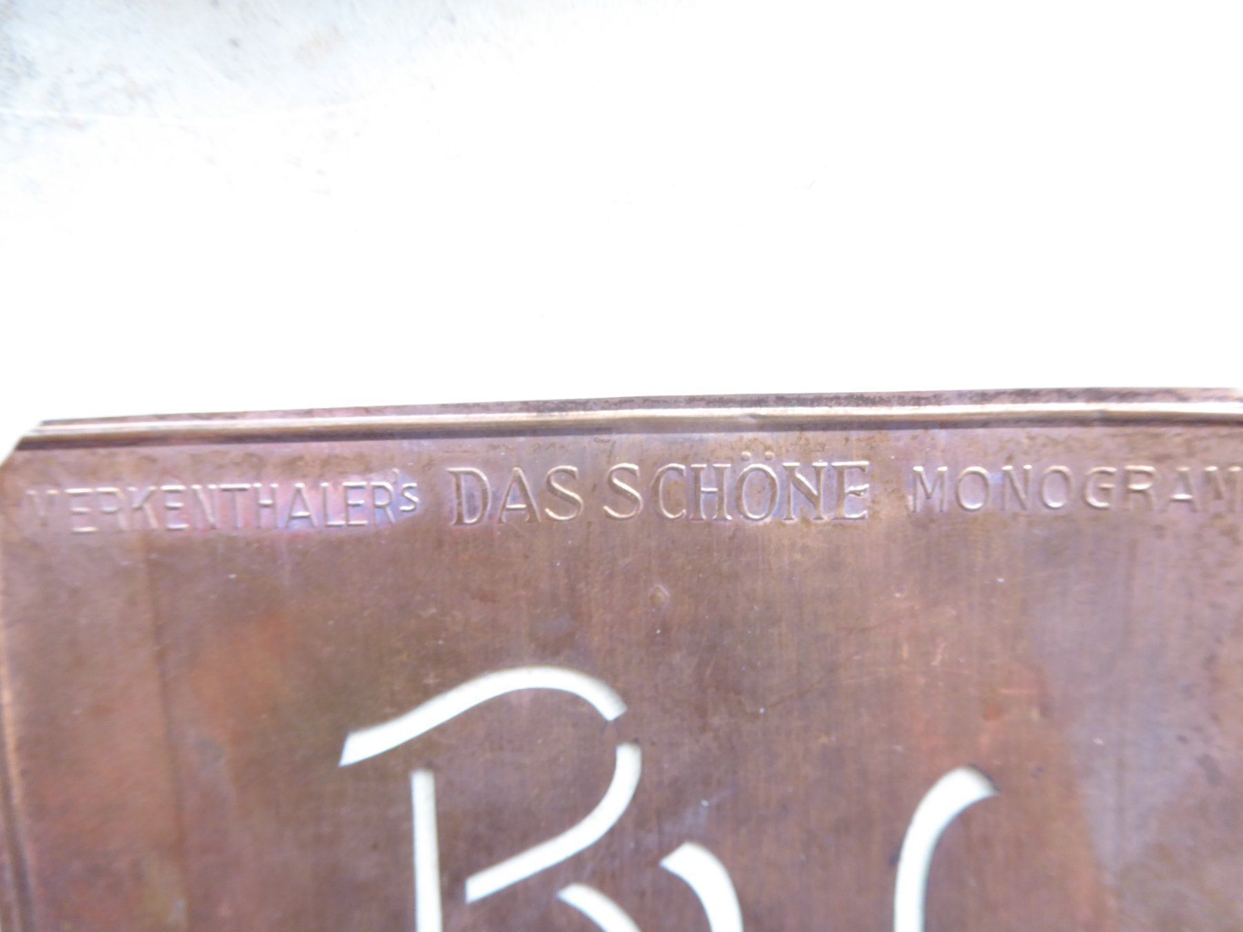 Schablonen: Monogramm-Schablone BH, Kupfer – Gebraucht aus Pratteln von Emmy 4