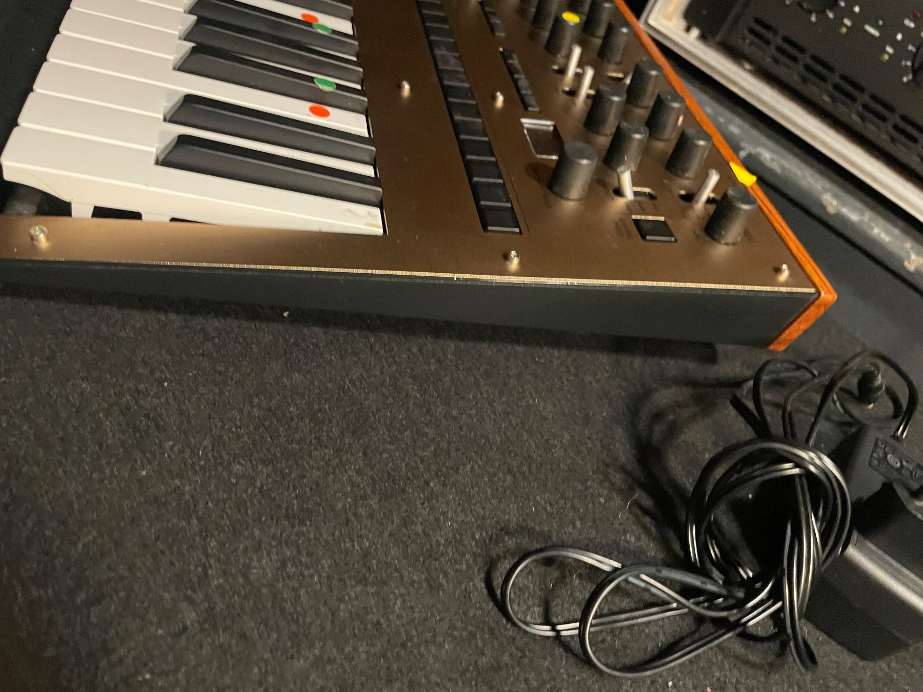 Korg Instruments de musique: Korg Monologue Synthesizer – D'occasion à Zürich par Arcana_Fail 7