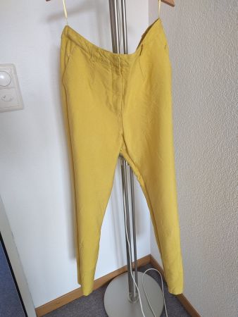 Balenciaga Hose gelb Gr. 34