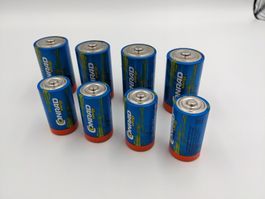 8 Batterien - 4 Stk. D Mono LR 20 - 4 Stk. C Baby LR 14