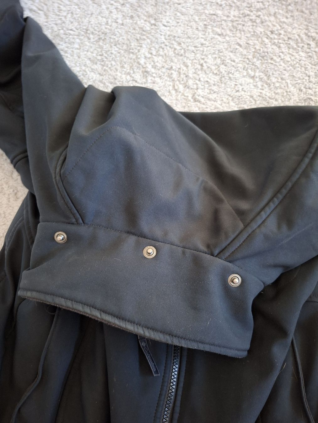 Columbia Giacche: Veste softshell Columbia noire taille L  – Usato da Renens VD venduto da ser_j2fn 8