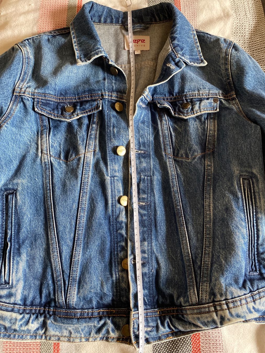 Pepe Jeans Giacche: Veste jeans Pepe Jeans – Nuovo (secondo la descrizione) da Lonay venduto da Ikoko 8