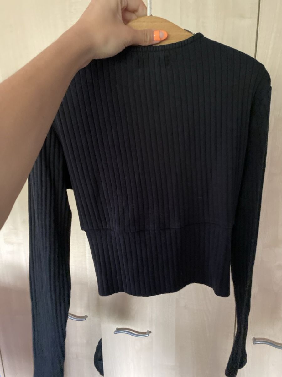 Top: Langarm crop top Gr.M ab 1.- Franken – Usato da Gränichen venduto da cat_lady 3