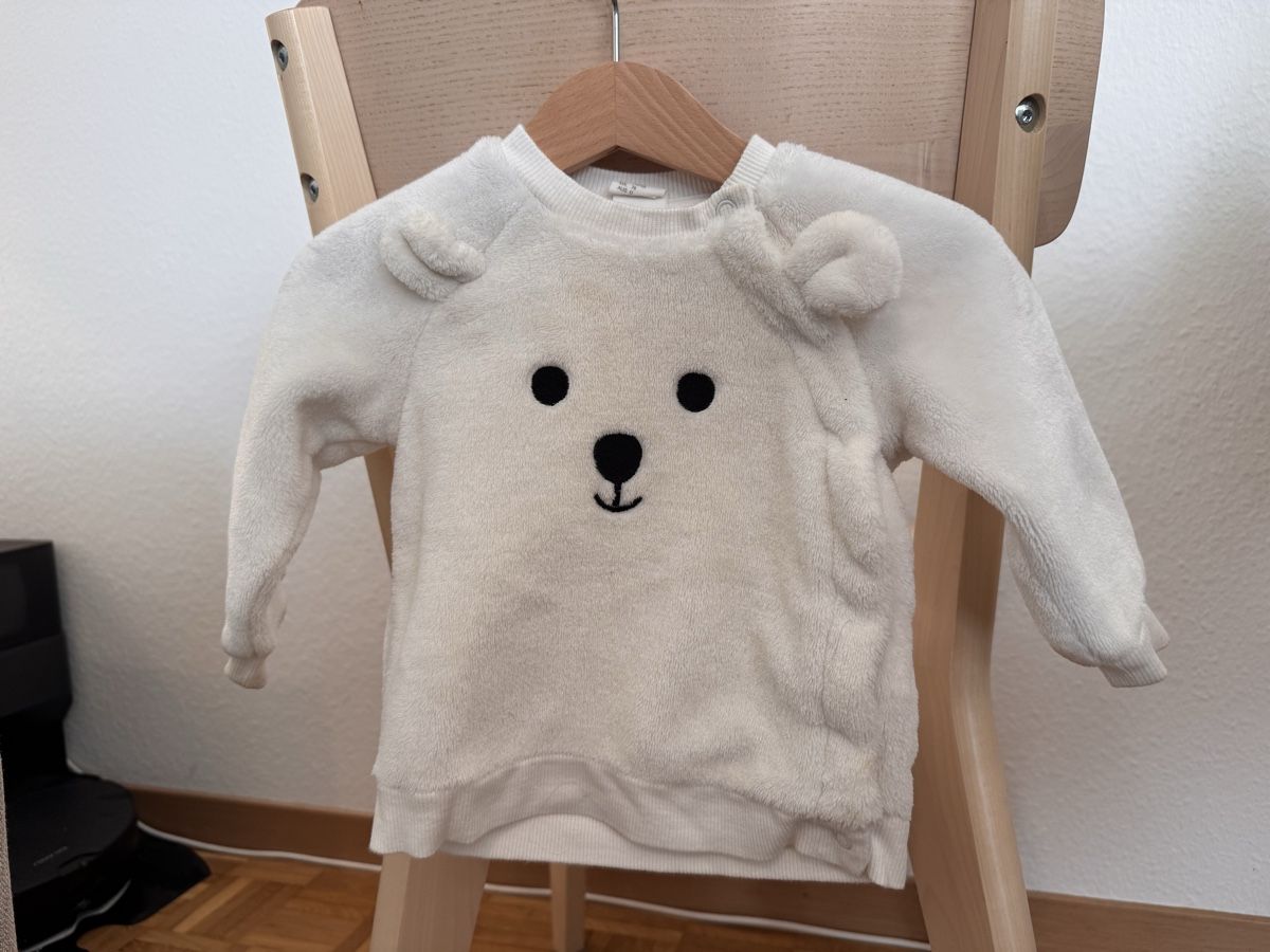 Pullover & Sweatshirts: THICK Polar Bear Sweater - Size 74 – Gebraucht aus Effretikon von mer_q6hc