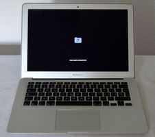 Apple Macbook Air A1466 i5  13"