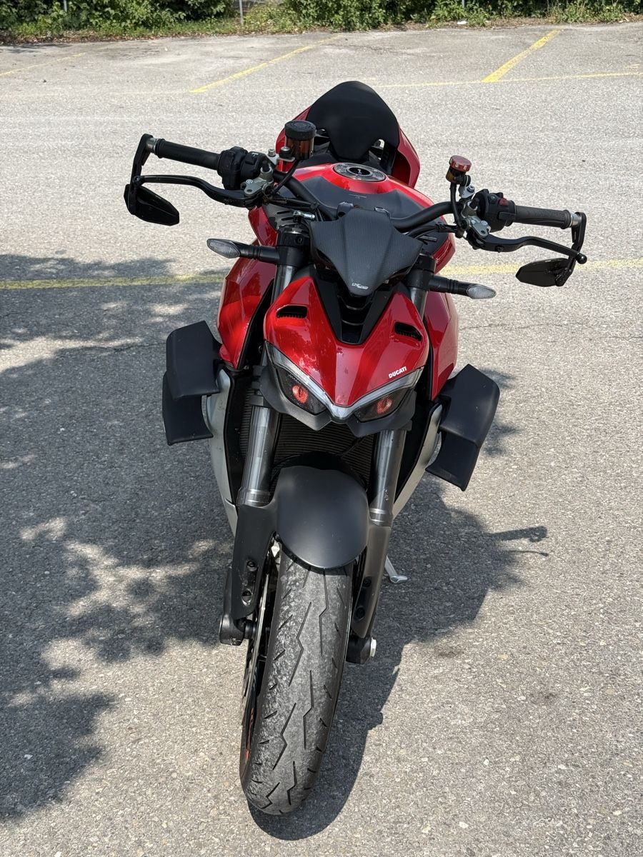 Ducati Strasse: Ducati streetfighter v4 – Neu (gemäss Beschreibung) aus Wängi von hulk1971