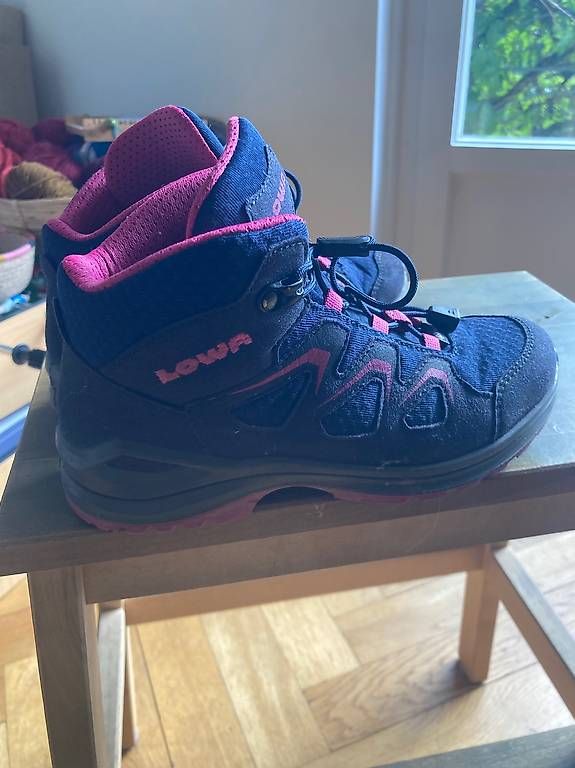 Scarpe per ragazzi: Wanderschuhe Lowa, Grösse 34 – Usato da Zürich venduto da rac_jpy8