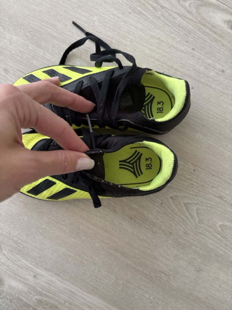 Adidas Schuhe für Jungen: Fussballschuhe Kind – Gebraucht aus therwil von ayumi991 2