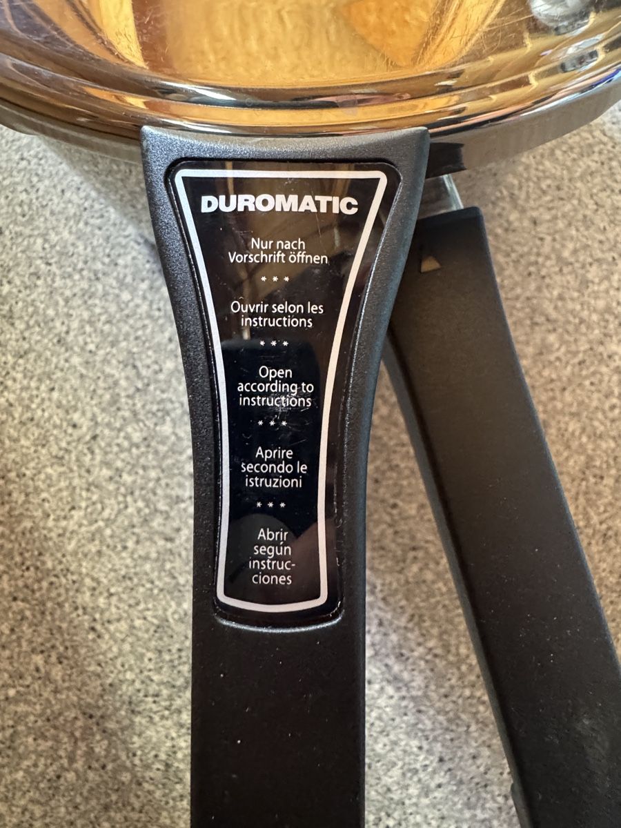 Duromatic Casseroles: Kuhn Rikon Duromatic Kochtopf – D'occasion à Steffisburg par pwi_l5k5 2