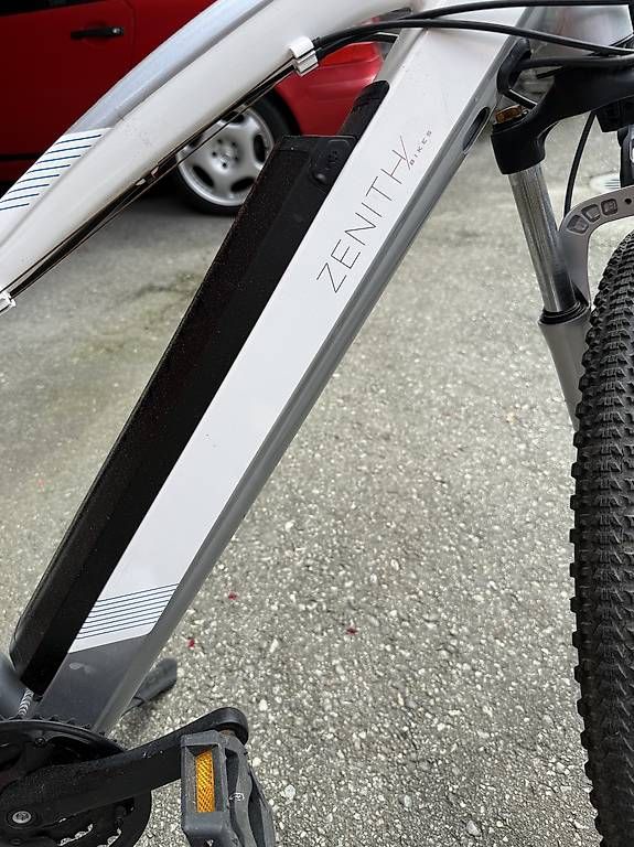 Biciclette: Vendo E-Bike per mancato utilizzo – Usato da Roveredo GR venduto da ser_qvk6 4