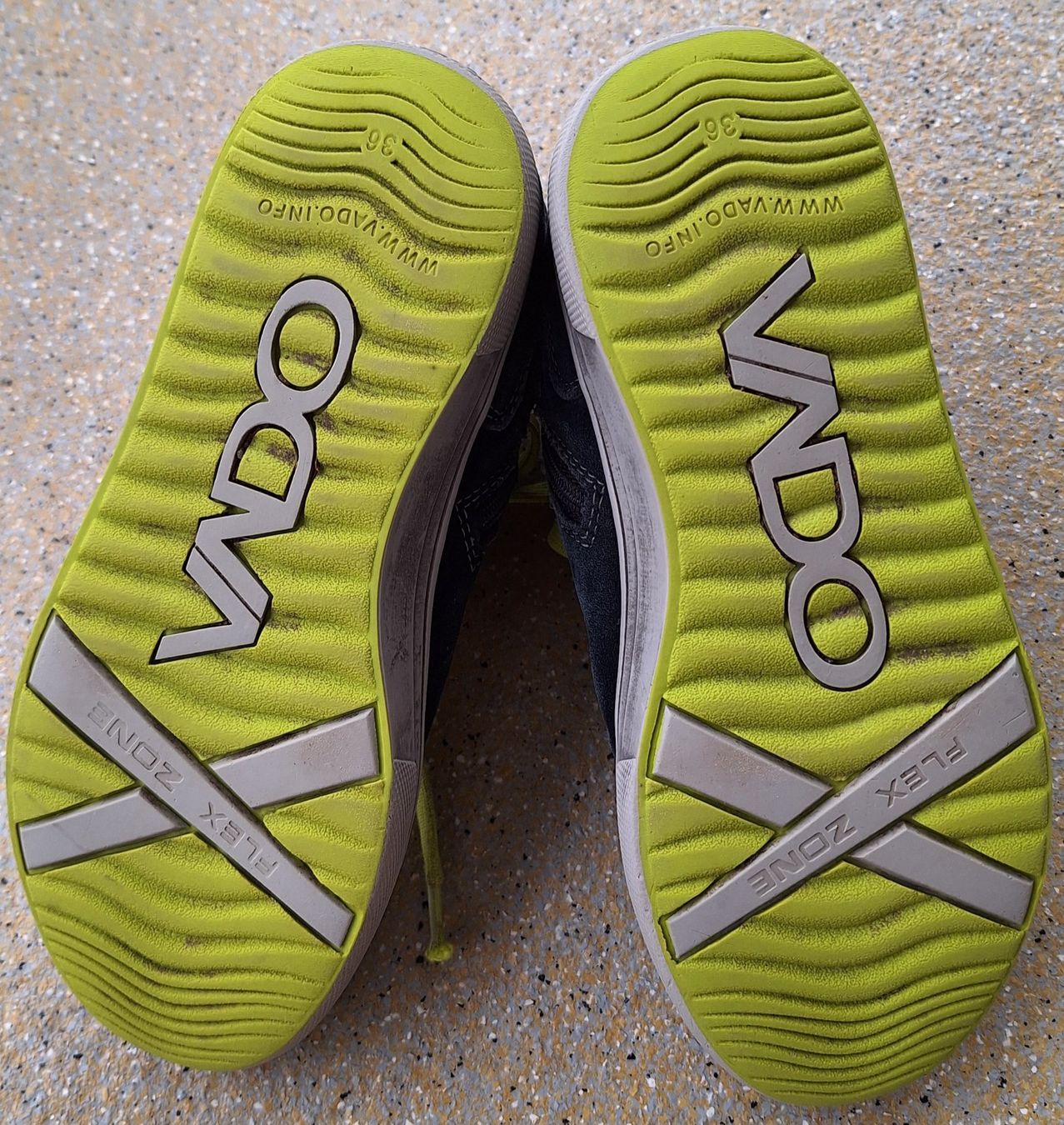Scarpe per ragazzi: Schuhe (halbhoch) – Usato da Konolfingen venduto da rose999 2