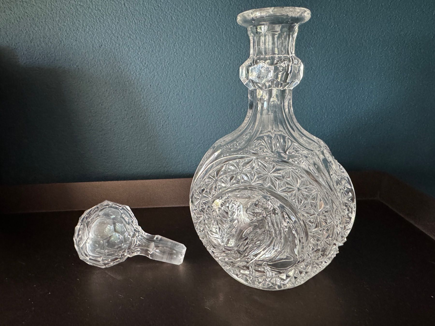 Caraffe: Massive Glaskaraffe Whiskykaraffe in Top Zustand – Usato da Uitikon Waldegg venduto da Jim-Panse 1