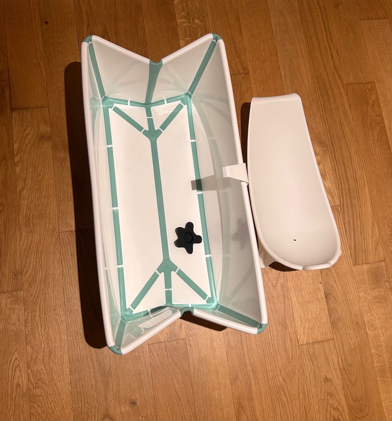Stokke Tout pour le bain: Stokke Badewanne mit Einsatz – D'occasion à Brunegg par NadSt