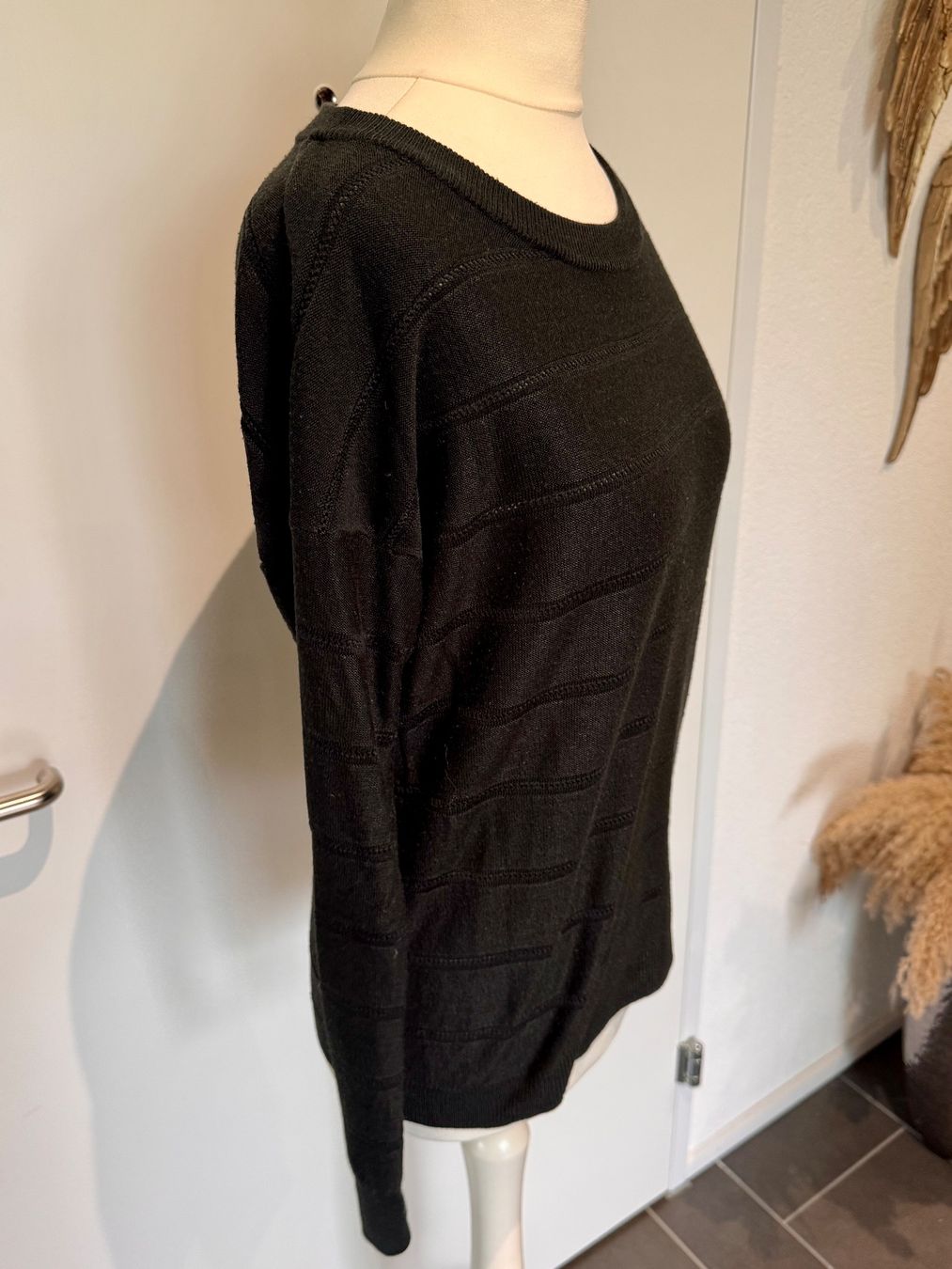 Pullover & Sweatshirts: Schwarzer Pullover Jacqueline de Young Gr. S – Gebraucht aus Rothrist von Fondgruebe 1