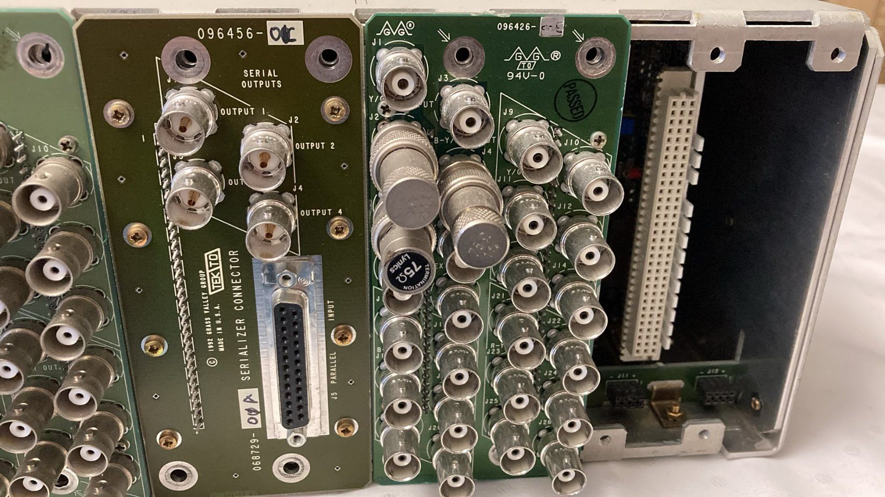 Sonstiges Zubehör: Grass Valley MAX900 Studio-Rack mit Video-Modulen – Gebraucht aus Dietikon von Rima57 7