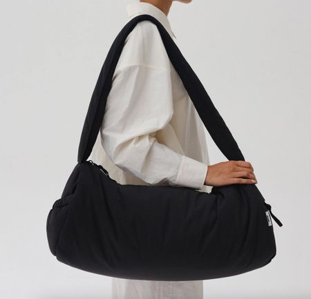 Ölend Puffy Duffle Bag