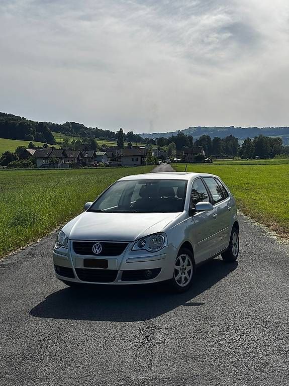 Automobili: VW POLO mit Mfk – Usato da Luzern venduto da Fam_S