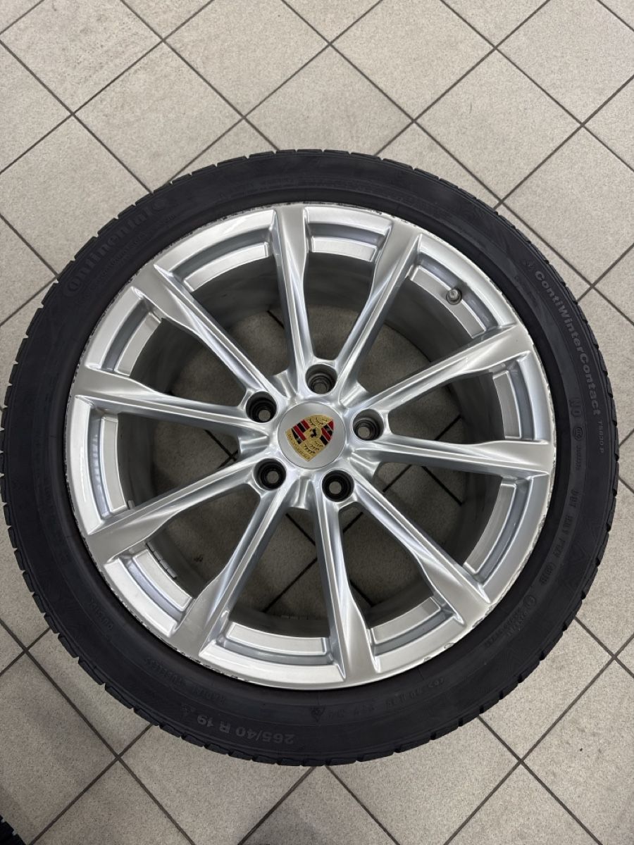 Pneumatici & Ruote complete: Porsche Boxter Winterkompletträder – Usato da Oftringen venduto da lar_569b 1