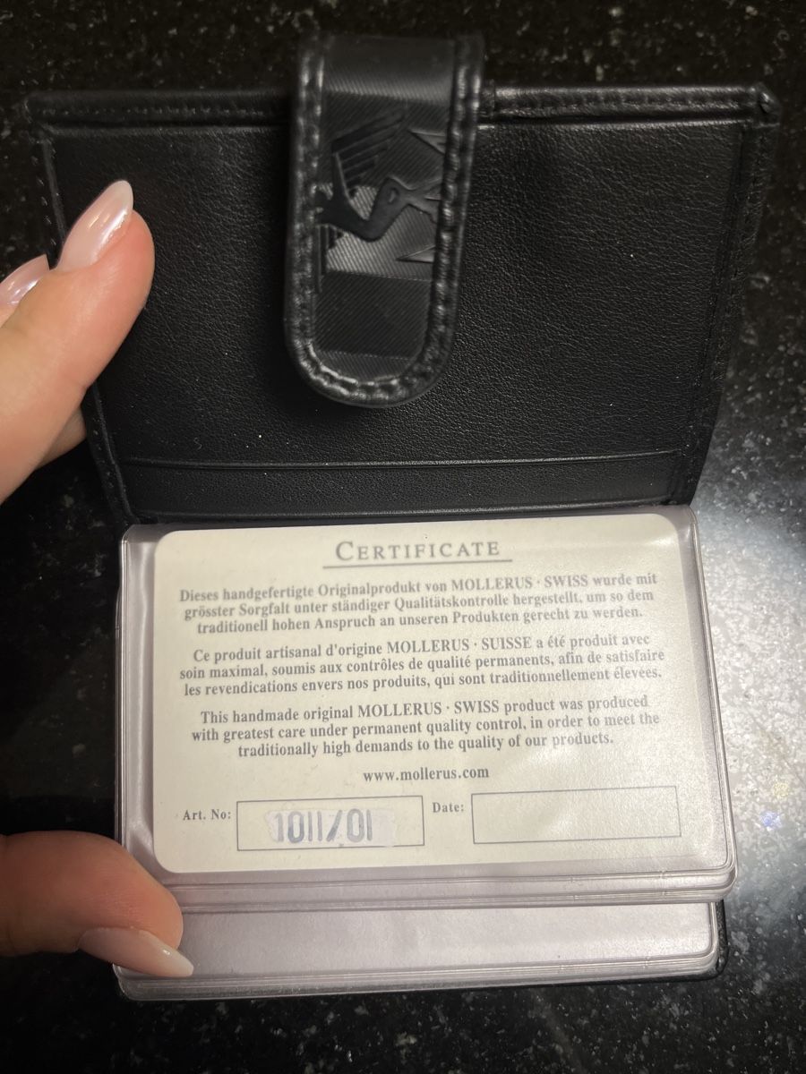 Sonstige Kleidung & Accessoires: Mollerus Kartenetui – Gebraucht aus Widnau von jessica020 2