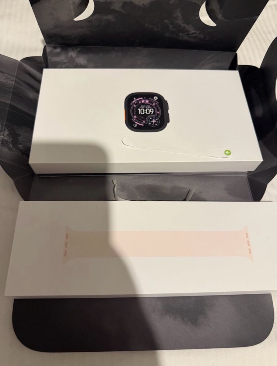 Apple Smartwatch: Apple Watch Ultra 3 noire, GPS + Cellular – Gebraucht aus aubonne von x_yz 1