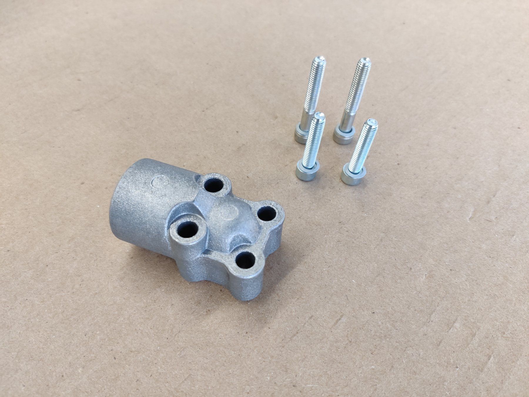 Alle Maschinen: Winkel-Flanschstutzen RPB 38 30 – Neu und originalverpackt aus Fischbach-Göslikon von Elektromech_Verkauf 1
