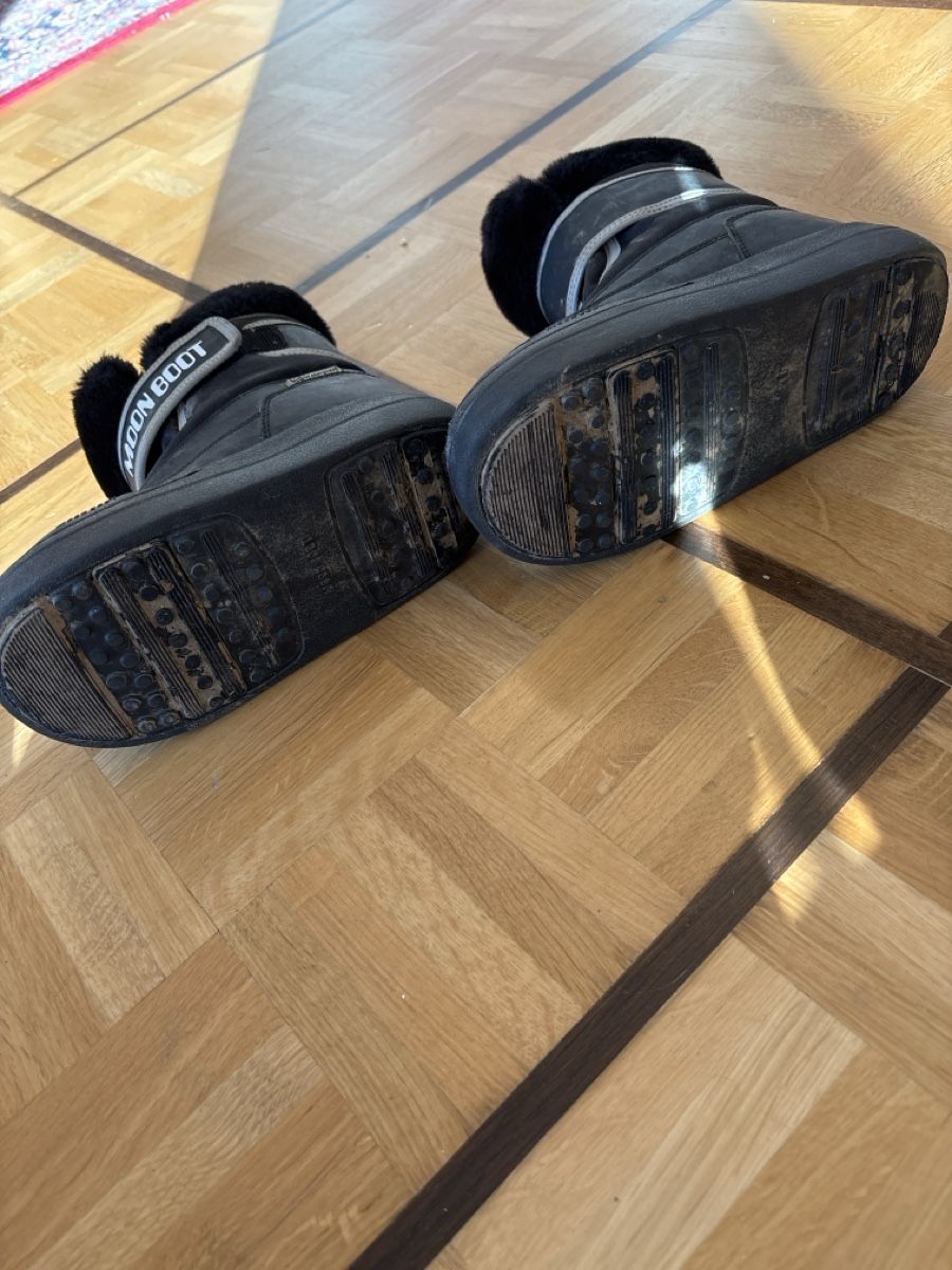 Moon Boot Scarpe per ragazzi: Original Moon Boots Kinder Gr. 32 – Usato da Basel venduto da buyitbyisa 5