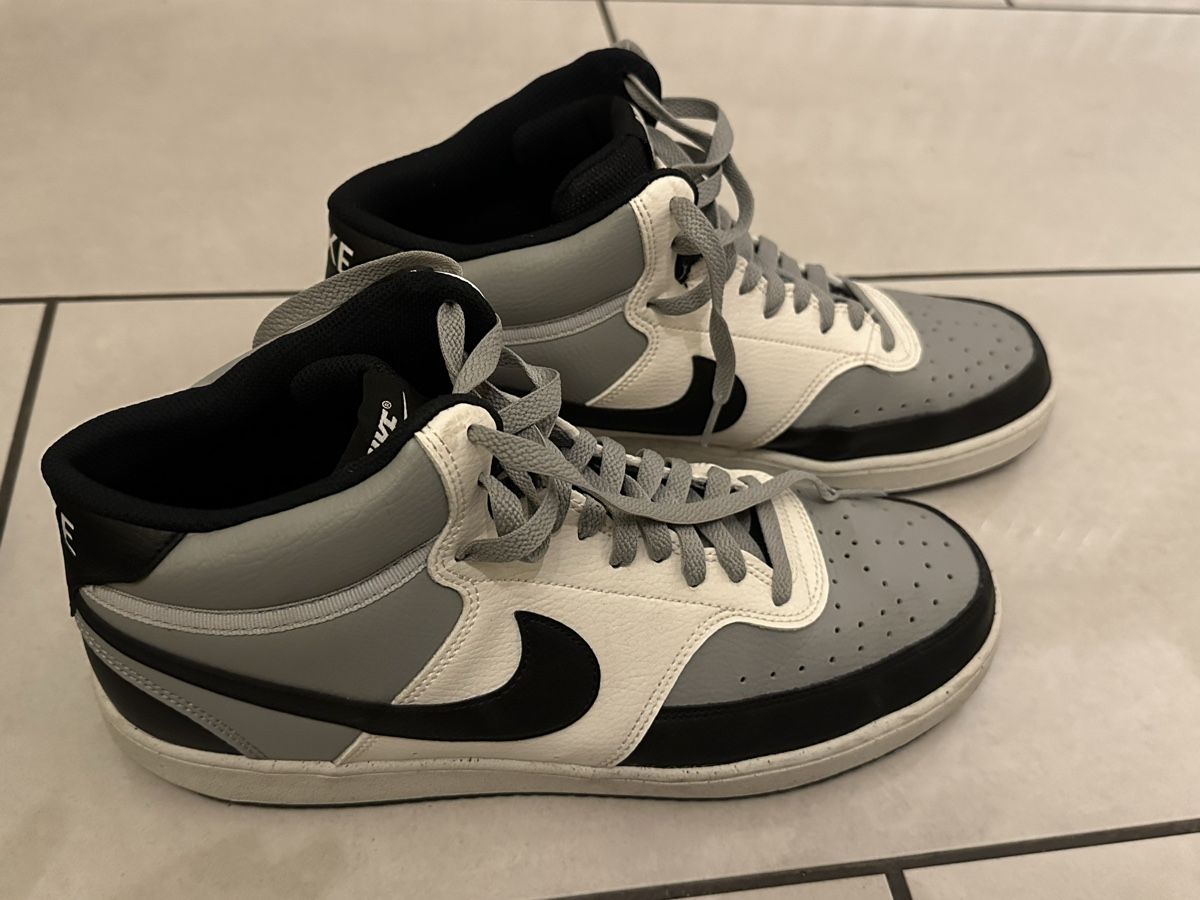 Nike Scarpe da uomo: Nike Schuhe Neuwertig Gr 46 – Usato da Deitingen venduto da Himhip