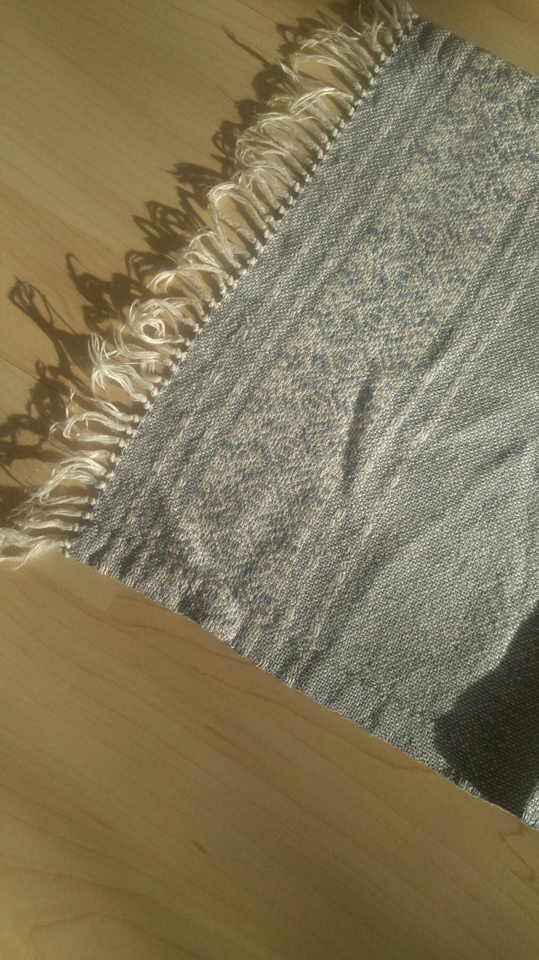 Coperte: Antikes Deckchen, ca. 50er-Jahre – Usato da Suhr venduto da andreas_2008 1