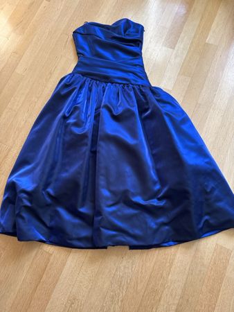 Cocktailkleid Rembo Belgium, Gr. 36, blau, Top Zustand!