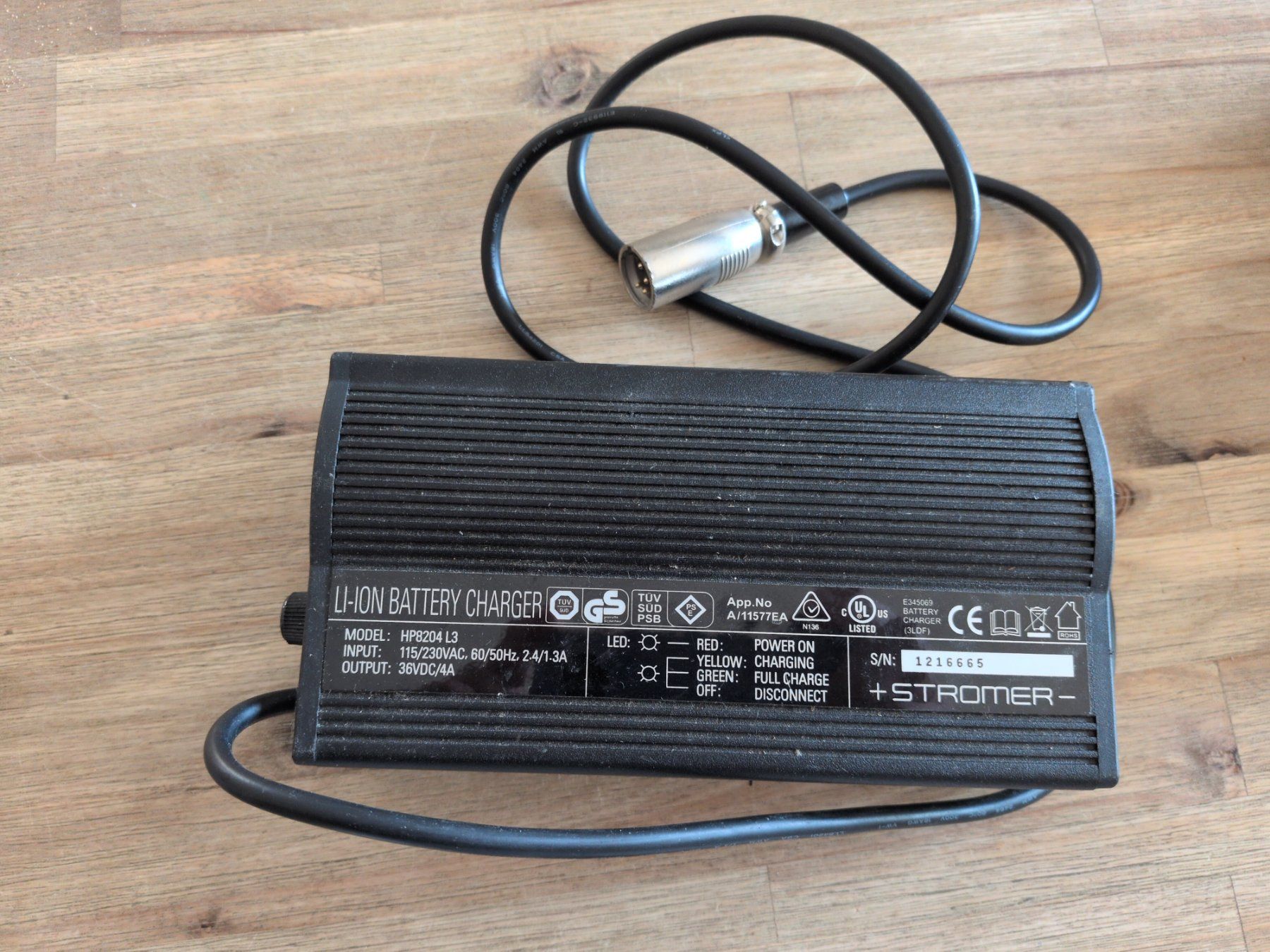 Bionx Ladegeräte: BionX Ladegerät HP8204L3 – Gebraucht aus Finstersee von alexsv 1