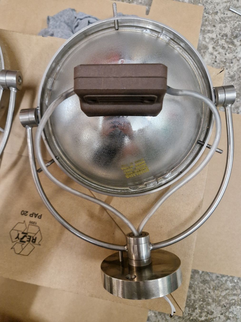 Lustres & lampes de plafonds: Antike Deckenleuchten – D'occasion à Rüttenen par R.b.m 3