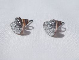 Kleine Ohrstecker, Modeschmuck,