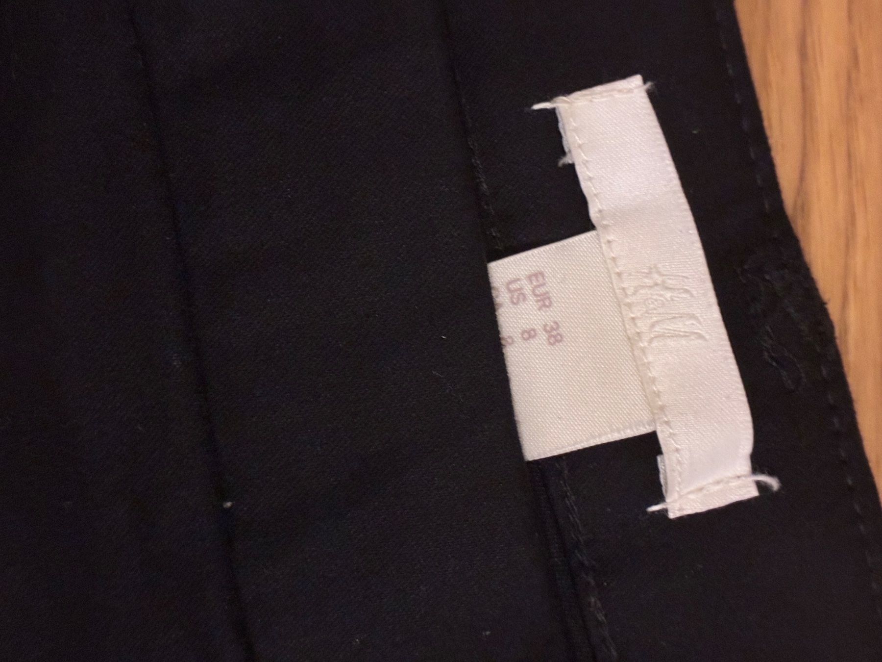 H&M Pantalons: Hose – D'occasion à Zürich par feroes 1