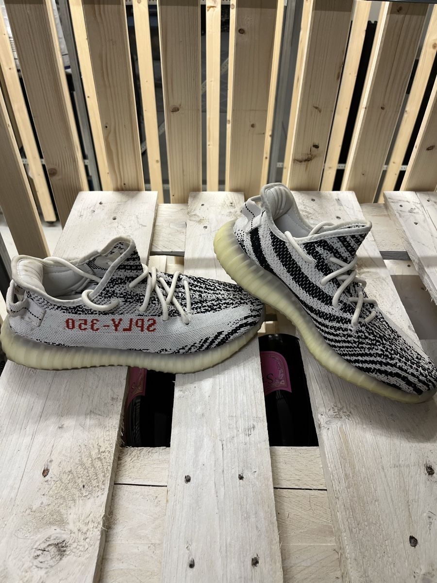 Adidas Scarpe da uomo: Adidas Yeezy Boost 350 Zebra – Usato da Birmensdorf ZH venduto da miguelangelo97 1