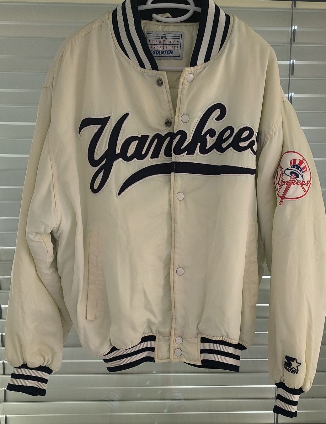 Starter Jacken: Starter Yankees Bomberjacke Grösse L – Gebraucht aus Thörishaus von GoldsteinShop