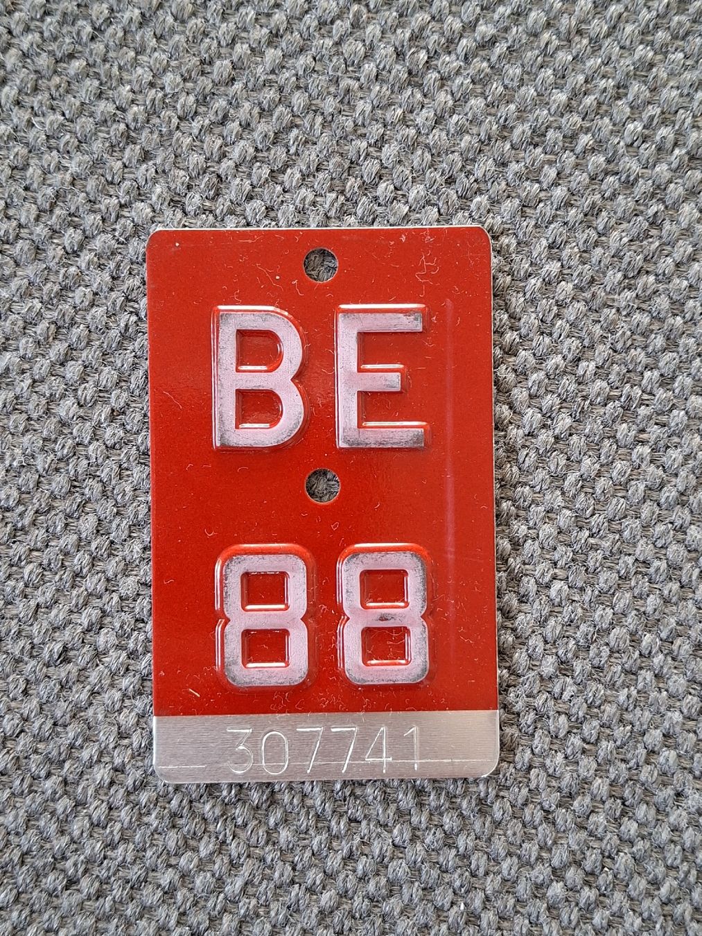 Ecriteaux: Velonummer BE, Bern 88 – D'occasion à Herrenschwanden par banmacabu